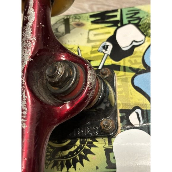 Vintage World Industries Complete Skateboard Flame Boy‎ Trucks Wheels - Picture 5 of 12